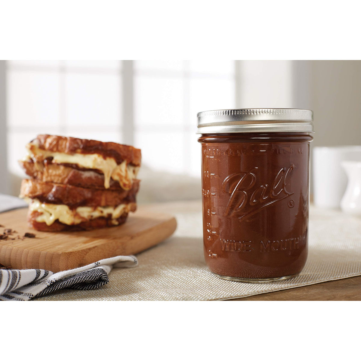 16-Ounce Glass Mason Jar with Lids and Bands, 12-Count K903698