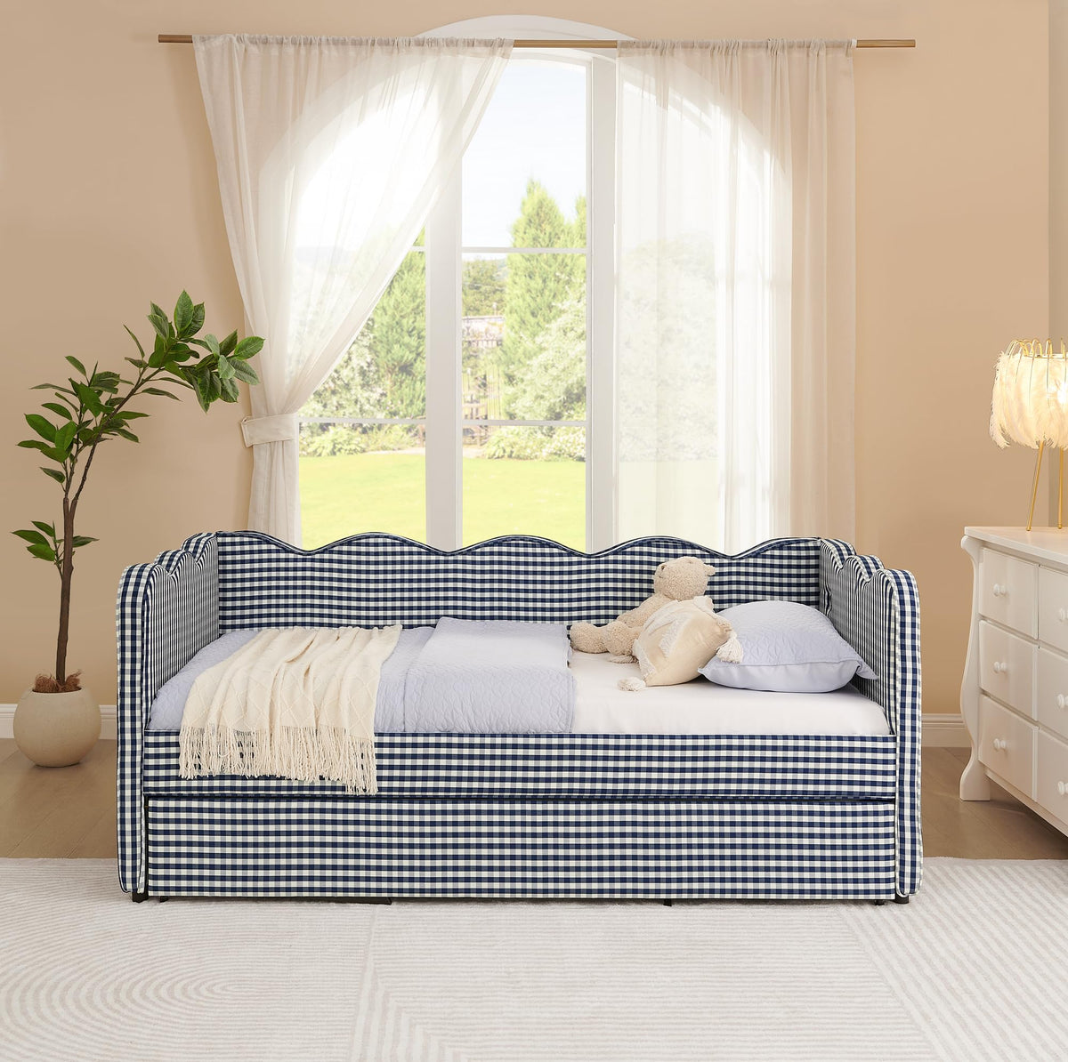 Twin Linen Upholstered Daybed with Pop Up Trundle and USB Port Y565